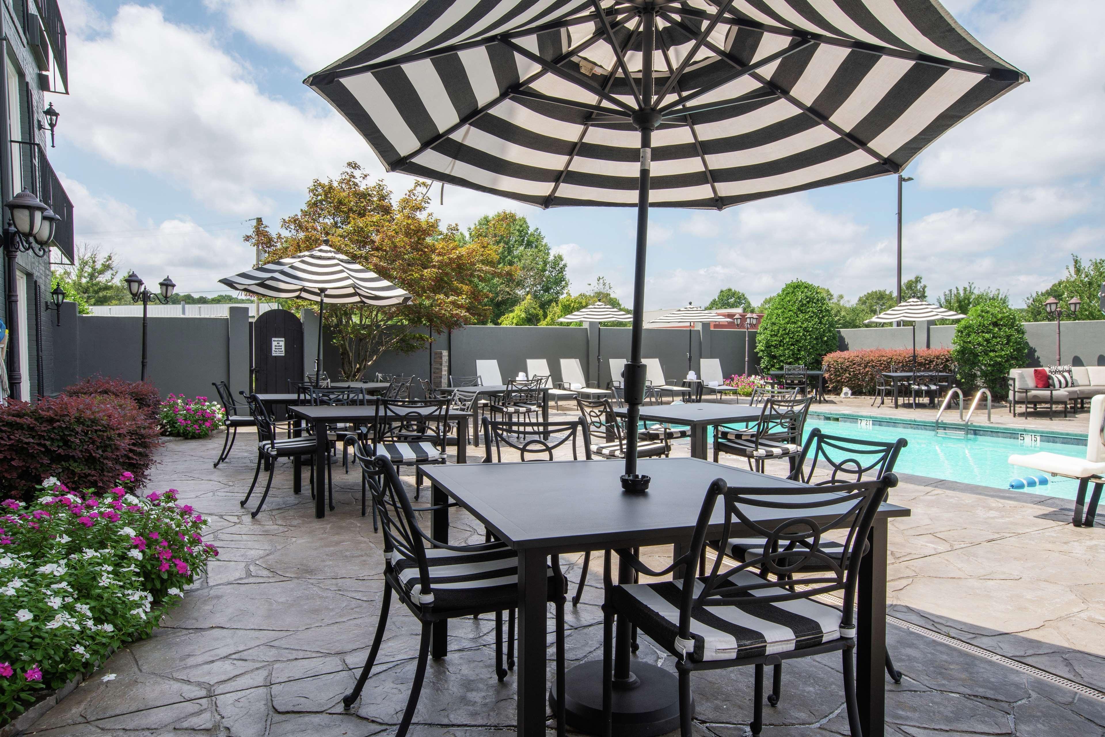 The Burgundy Hotel, Tapestry Collection By Hilton Little Rock Exterior foto